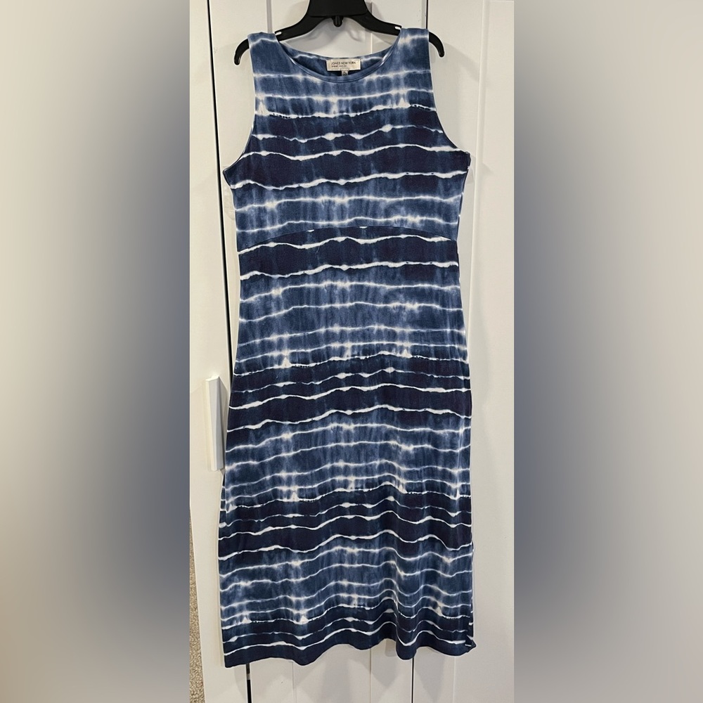 Gently Used Jones New York Sport Petite Sleeveless Dress Large